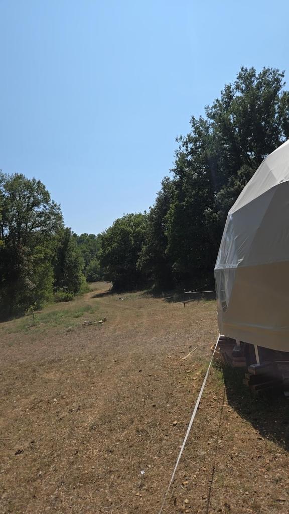 Photo de la galerie de l'établissement La cabane aux chevaux, à Varages