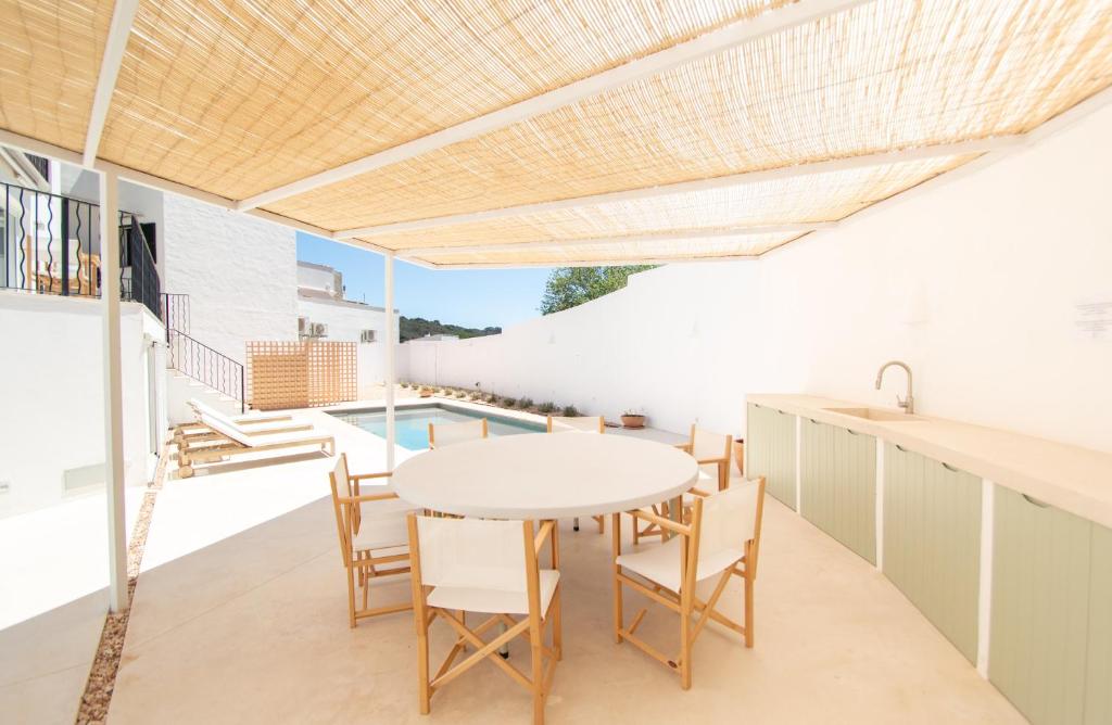 Casa Lluminosa, fabulosa y moderna casa de pueblo by Sonne Villas 7