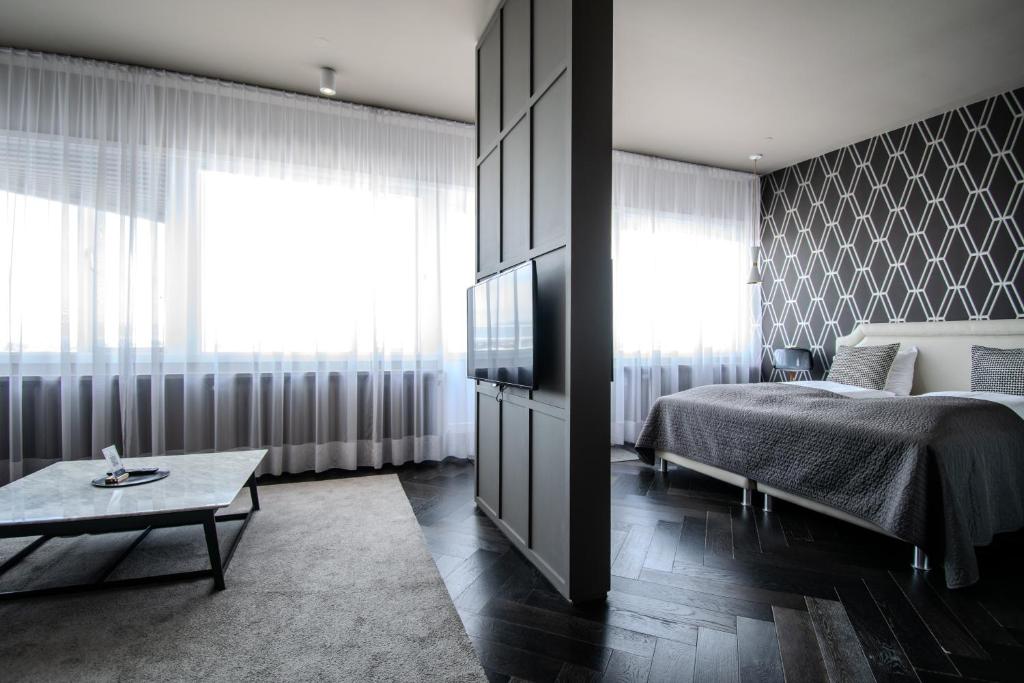 Máni Apartments by Heimaleiga 8