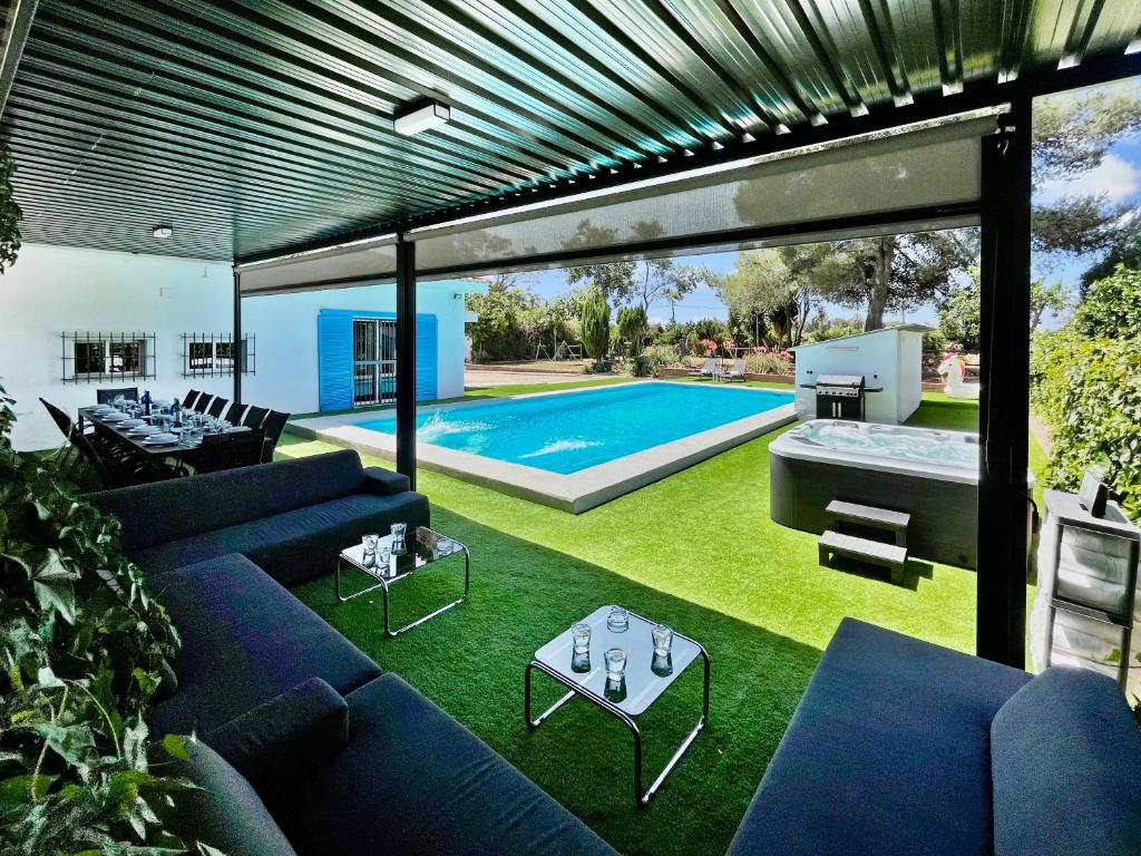 Villa San Patricio I Piscina Privada I Jacuzzi Spa I BBQ I PS5 I Aire Acon I 3000m2 I 5min-Centro 7