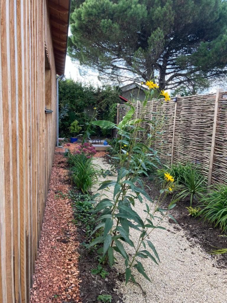 La Bonbonnière en bois, Maison passive, Draps inclus, Parking sur rue facile & gratuit 5