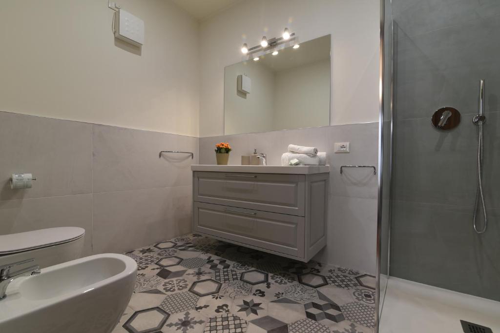 PadovaResidence Apartments - vista Piazza delle Erbe e Palazzo della Ragione 8