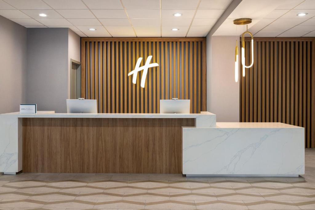 Holiday Inn Nashville Downtown - Stadium, an IHG Hotel Image