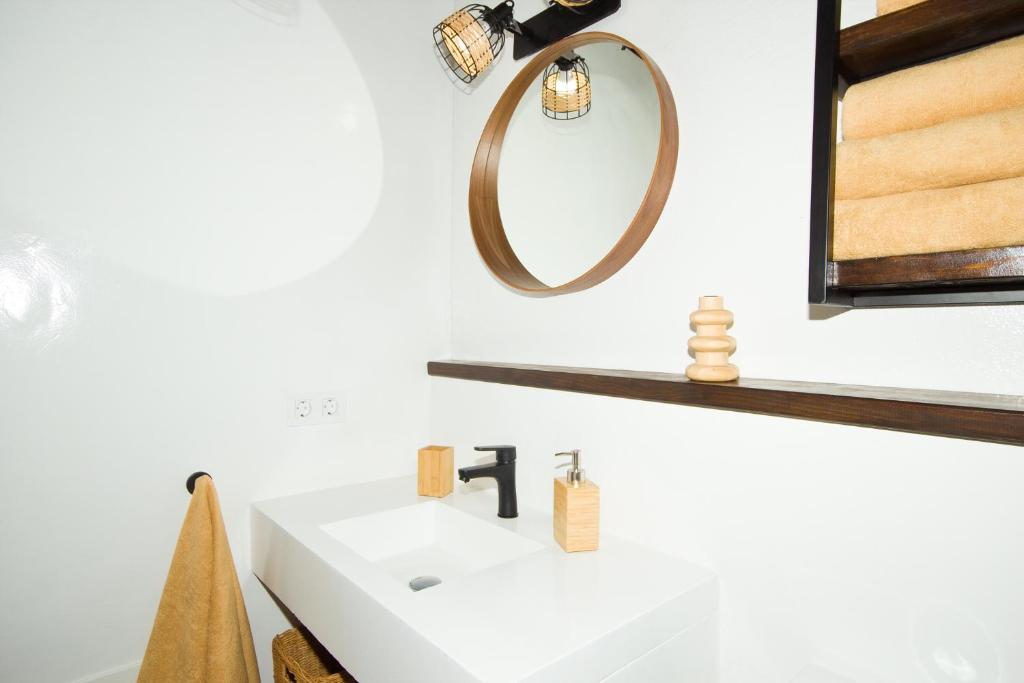 El Charco Lofts - By AZ Rentals 5