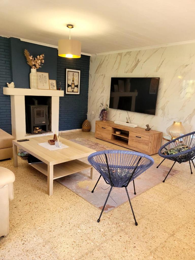 Montevistas Retreat- Cycling, Hiking, Relaxation, Valencia 25 minutes 5
