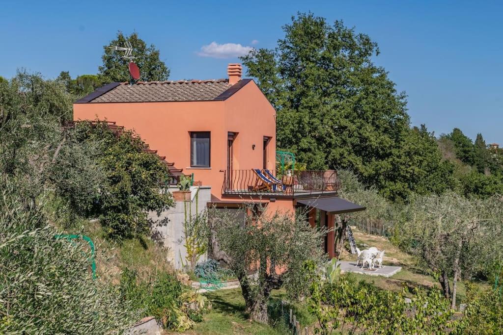 Photo de la galerie de l'établissement Private villa & swimming pool in Tuscany, à San Miniato Basso