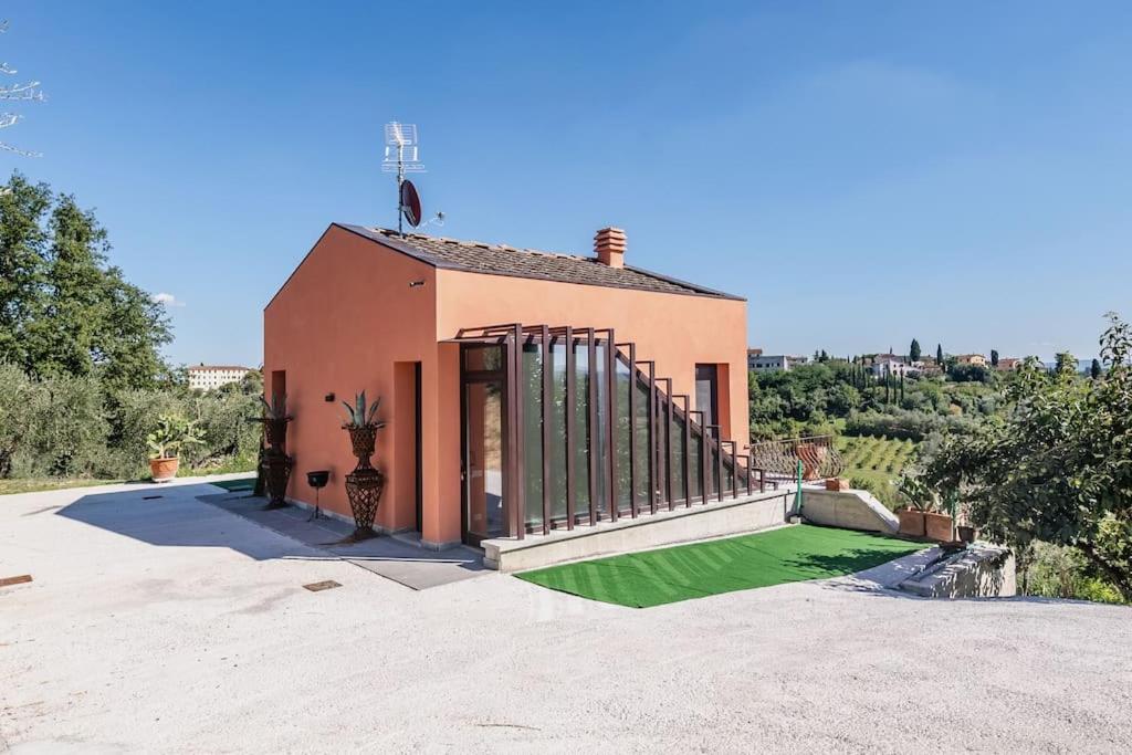 Photo de la galerie de l'établissement Private villa & swimming pool in Tuscany, à San Miniato Basso