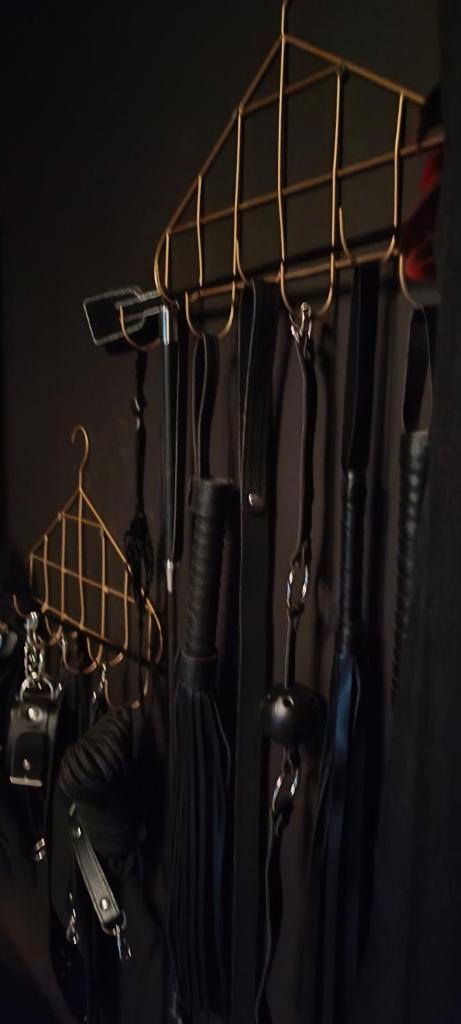 "BLACQ ROOM" Luxe, balnéo, sauna 50 nuances de grey 5