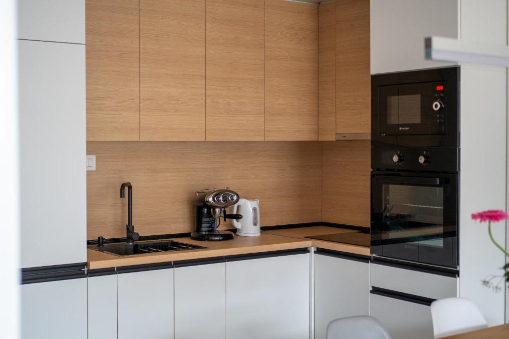 Wind Down Apartment in East Gate Living Skopje 4