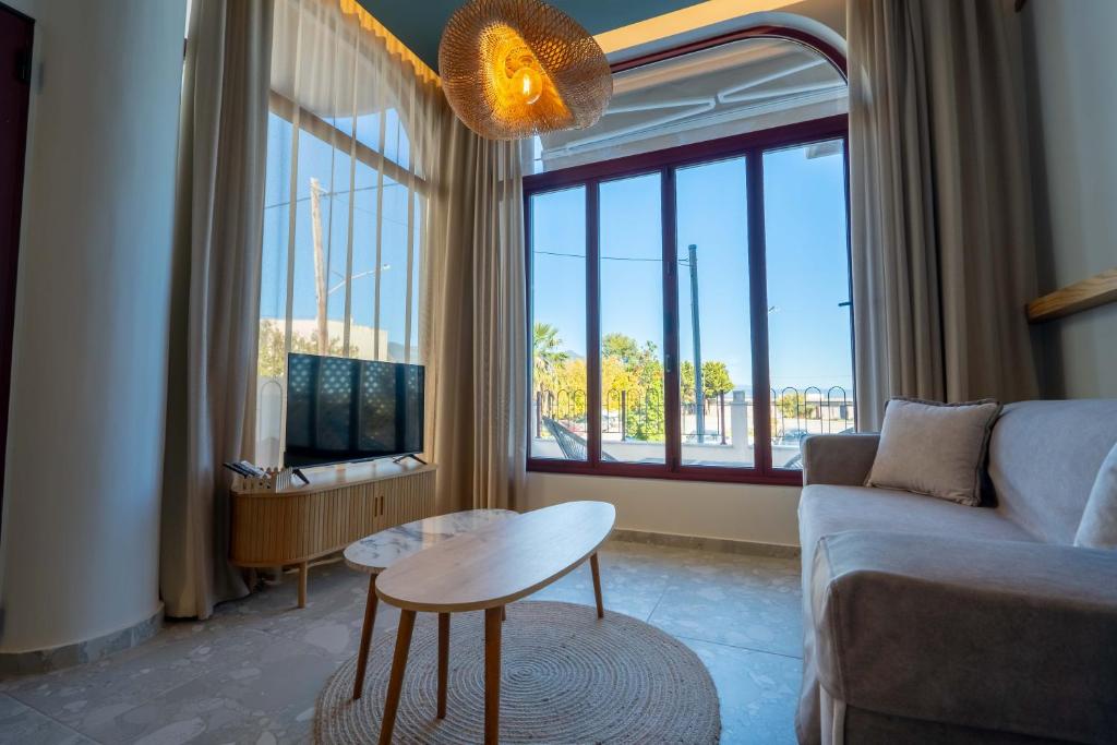 Take me here with a sea view by Salt Apartments 1