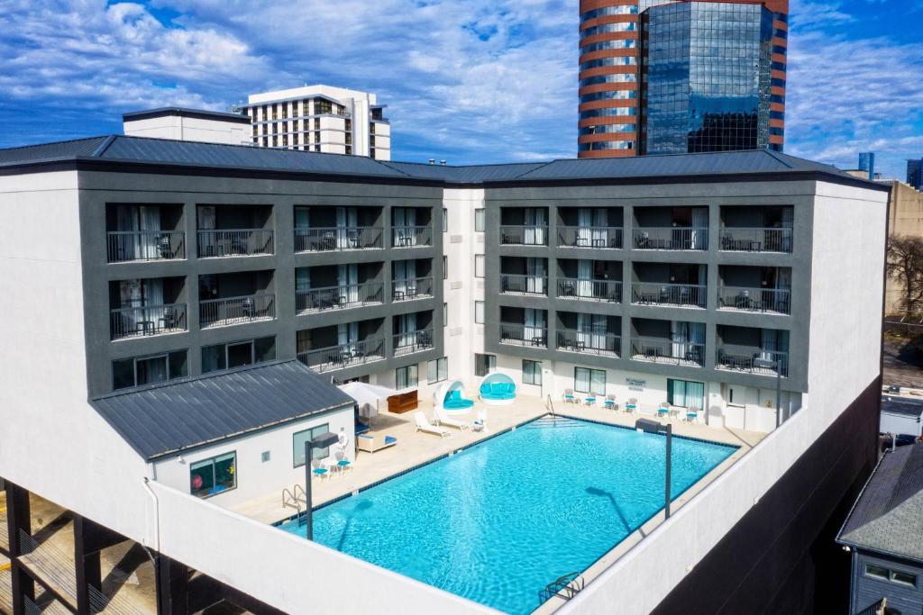 Courtyard by Marriott Nashville Vanderbilt West End Image