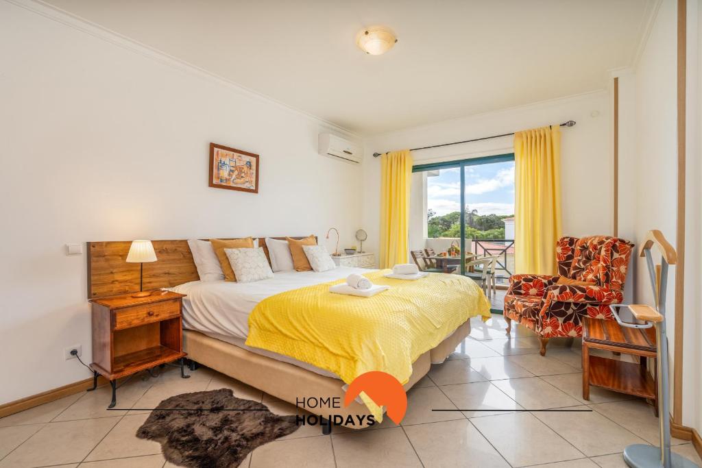 #243 Jardins de Santa Eulália H23 by Home Holidays 4