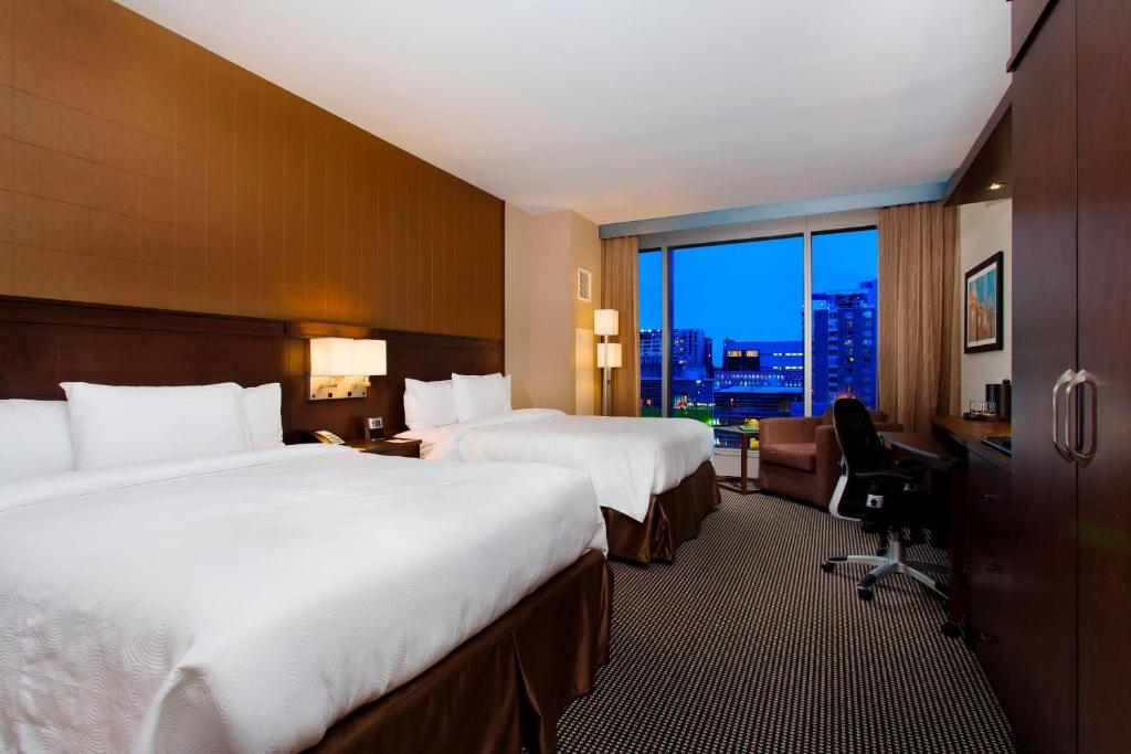 Courtyard par Marriott Montréal Centre-ville Image
