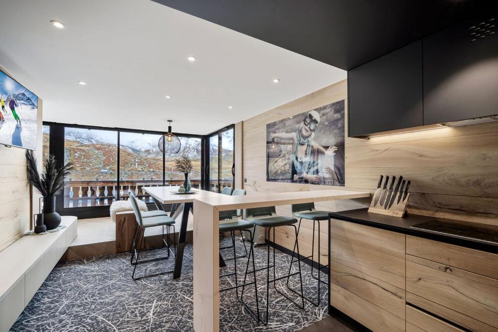 Photo de la galerie de l'établissement App d'exception 8pers, 66 m2, plein sud, confort, sauna, au calme, rénovation 2024, à Val Thorens
