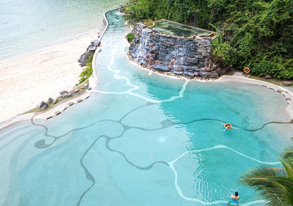 Flamingo Resort Cat Ba