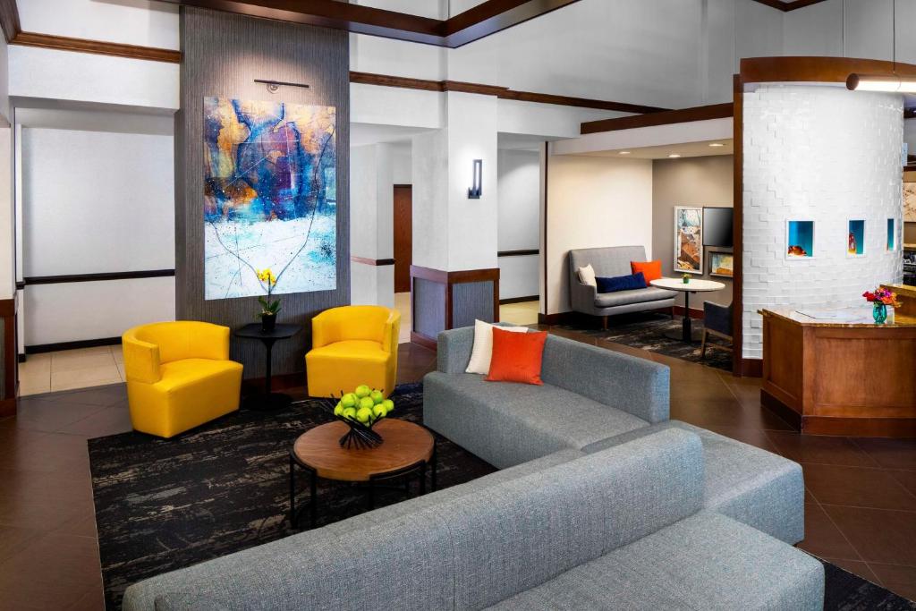 Hyatt Place Dallas Park Central Image