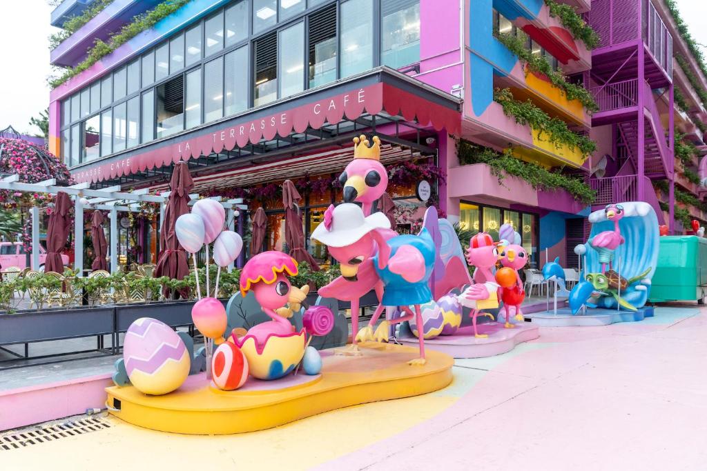 FLAMINGO IBIZA Hai Tien