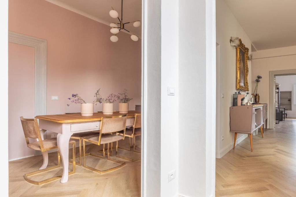 Artieri Suites, Piazza Maggiore 5
