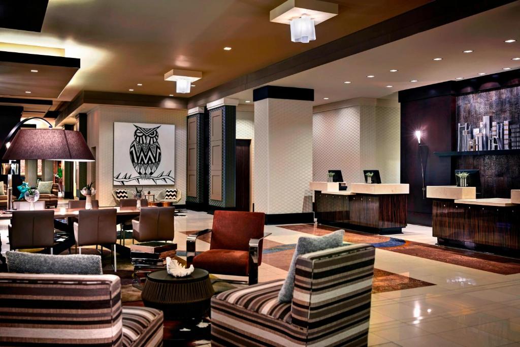 Renaissance Phoenix Downtown Hotel Image
