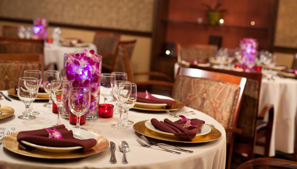Chestnut Hill Hotel Image