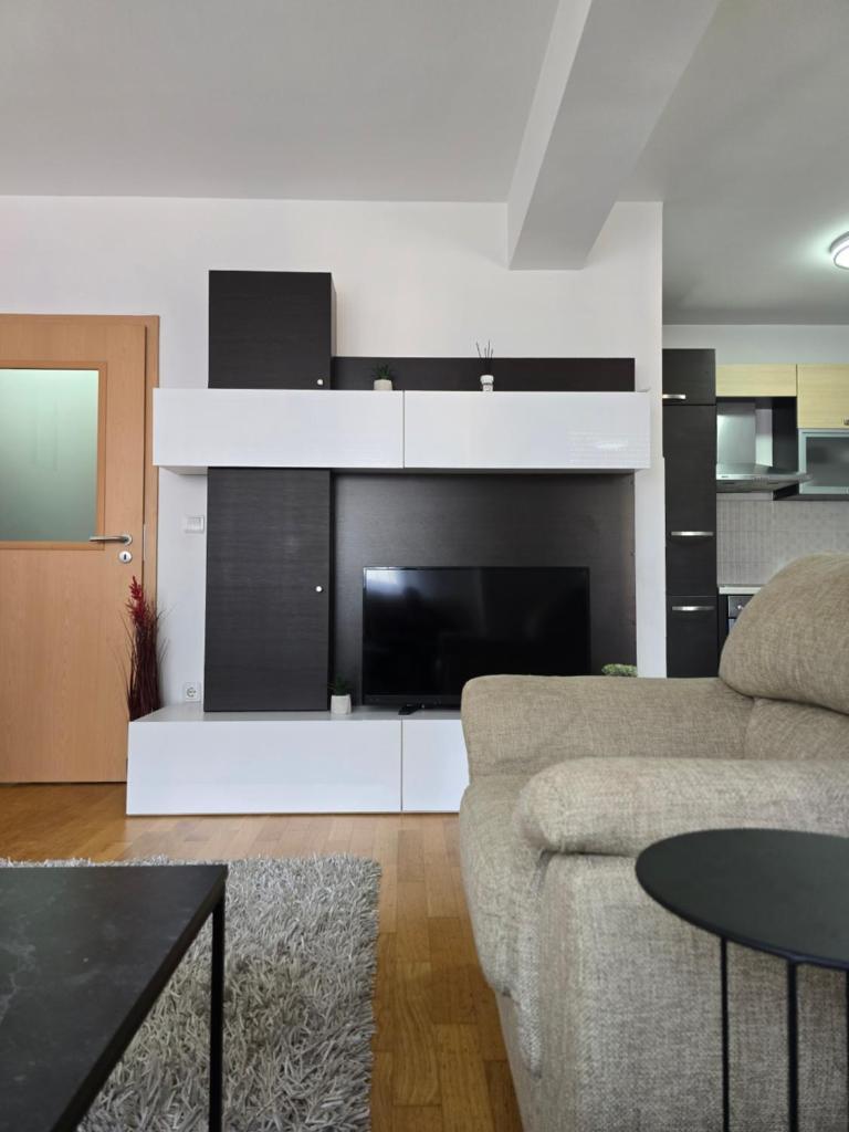 A&A Apartments I Central, Cozy & Fully Equipped 5