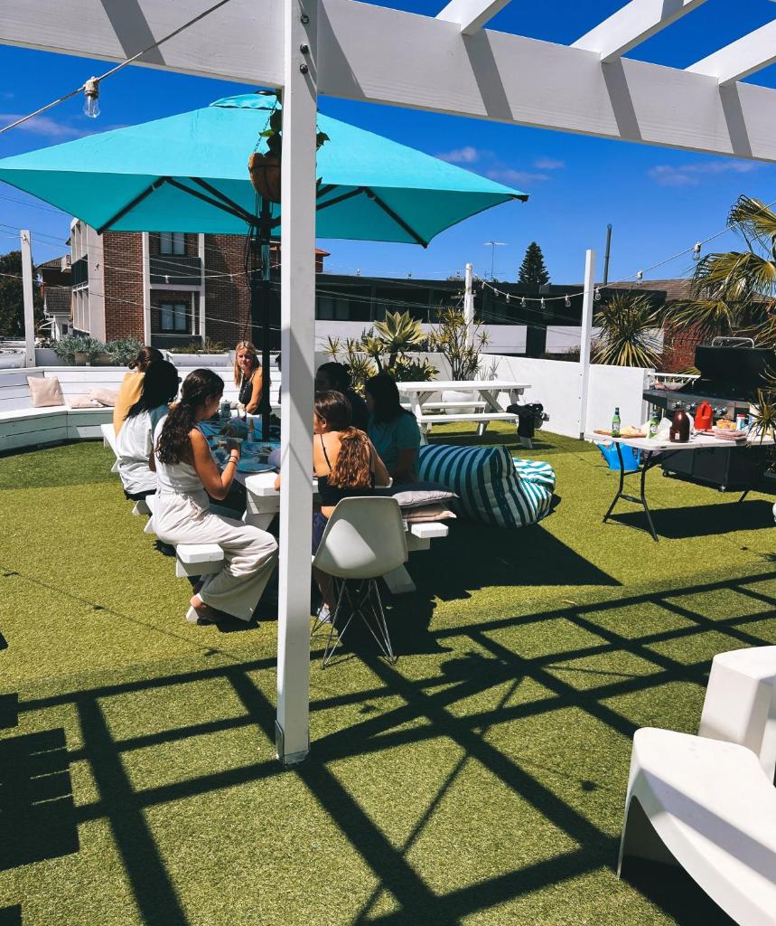 Little Coogee Hotel Image