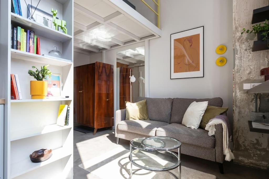 Artsy Design Loft - Hip District Uptown Vilnius 5