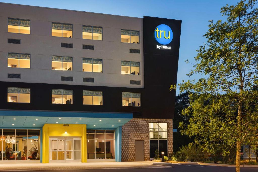 Tru By Hilton Charlotte Tyvola I-77 Image