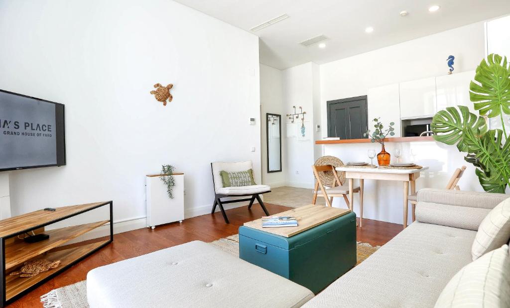 Maison Faro Luxe - A Tranquil Retreat by the Algarve Coast 6