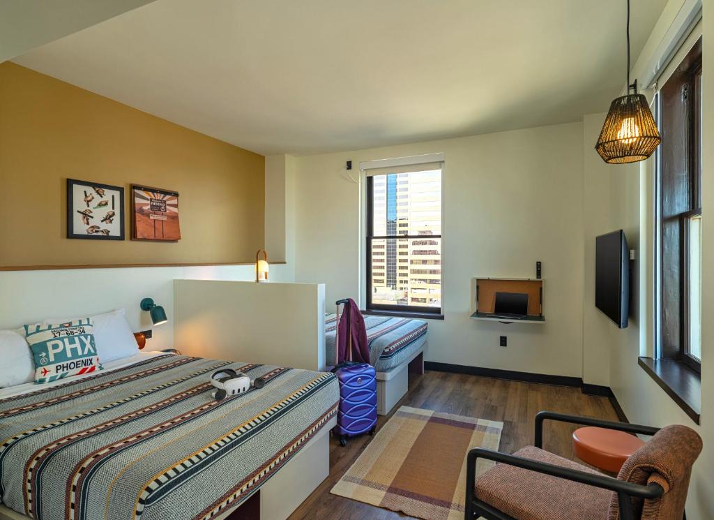 Moxy Phoenix Downtown Image