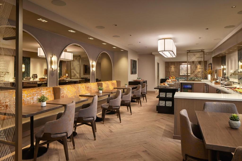 Washington Marriott at Metro Center Image