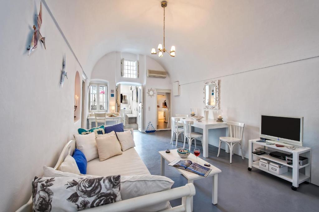 White Cave Private Villa 6
