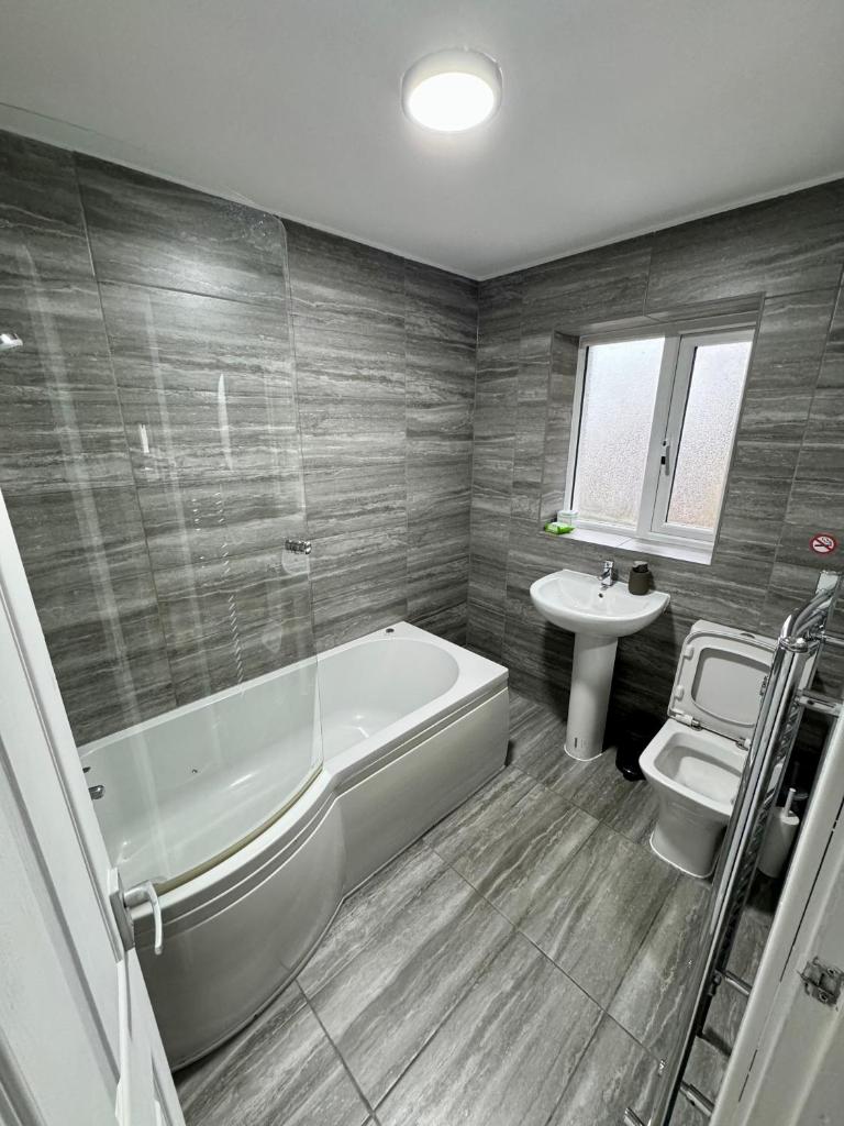 Florina s House 4 Bedrooms Villa 7