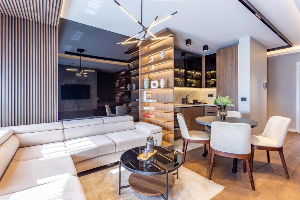 The Residence 59 2