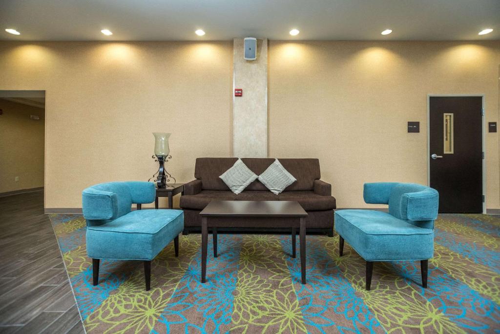 Sleep Inn & Suites And Conference Center Downtown Image