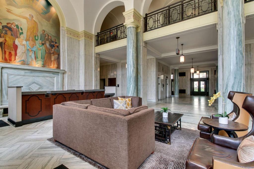 Drury Plaza Hotel Cleveland Downtown Image