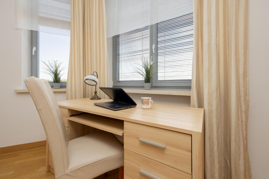 Family Apartment with Parking Mokotów Warsaw by Noclegi Renters 7