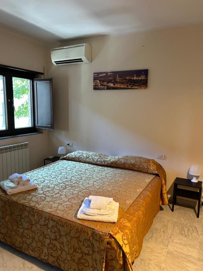 Bocca's Apartment 8 2