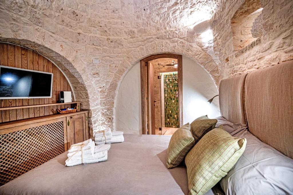 Monte Adamello - dimora nei trulli 3