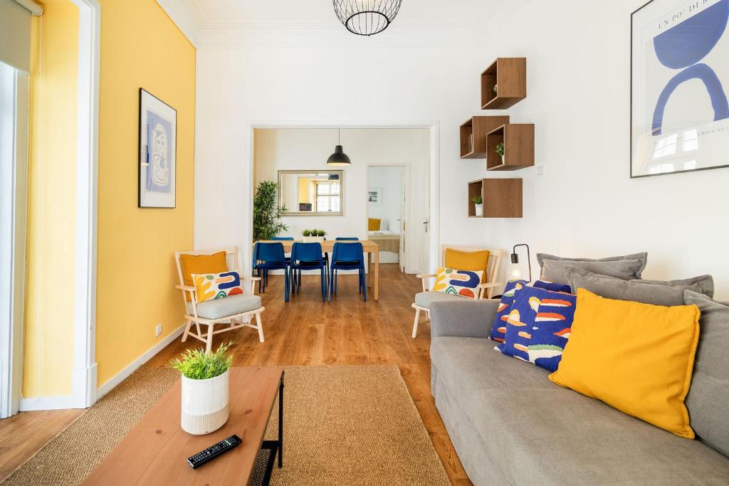 Chagas 17 by Central Hill Apartments 7