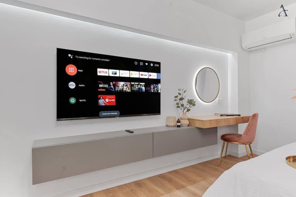 Bellona Studio 8