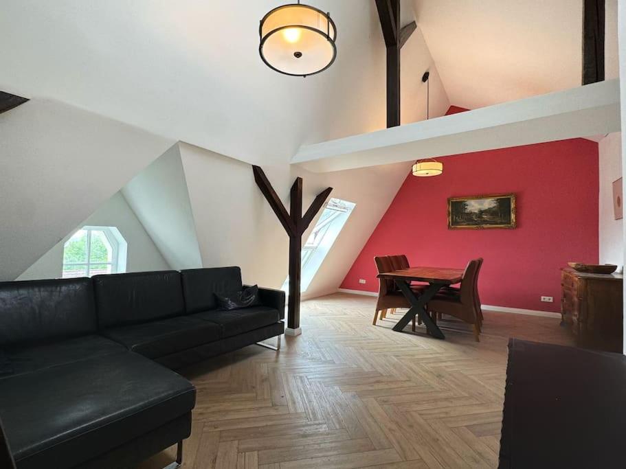 JayBnB - Loft über den Dächern von Dortmund 3
