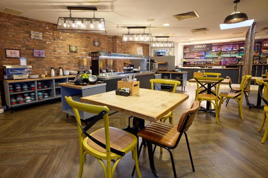 Holiday Inn - the niu, Loom Manchester North, an IHG Hotel Image