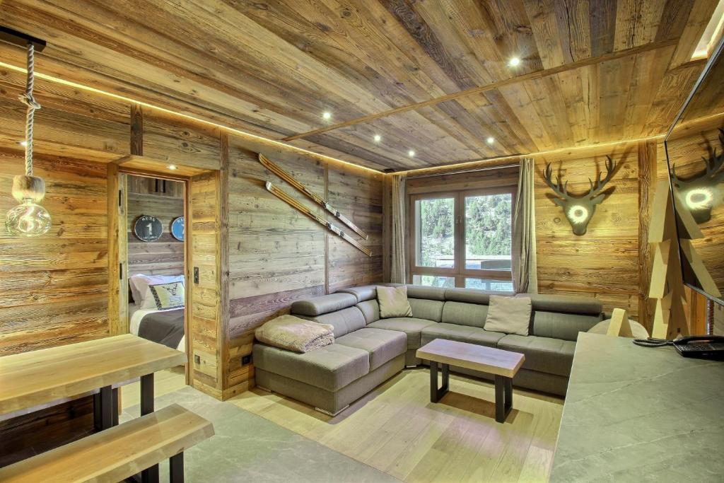 Photo de la galerie de l'établissement ARC 1950, Appartement style Chalet Haut de Gamme 2 chambres, 6 personnes, à Arc 1950