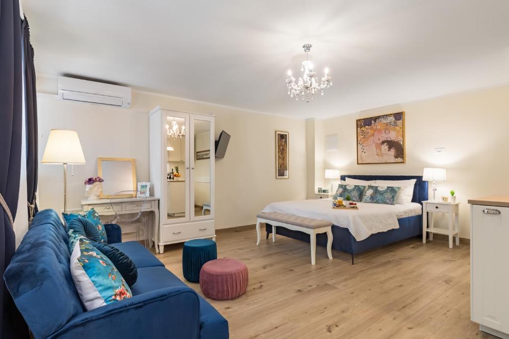 Old Town Cozy Apartment in Split Walk to Diocletians Palace and Beaches 7