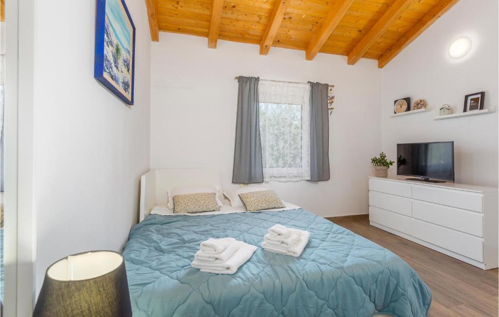 Stunning Home In Risika 4