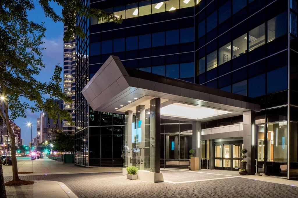 Hyatt House New Orleans Downtown Image