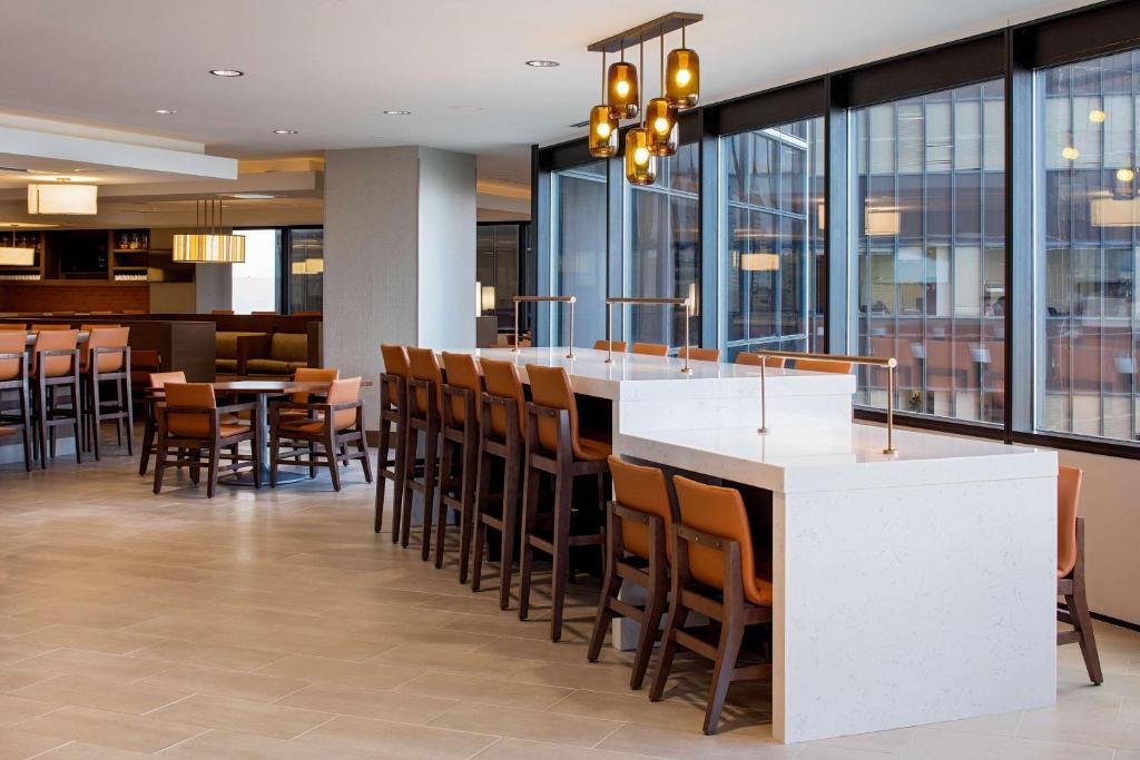 Hyatt House New Orleans Downtown Image