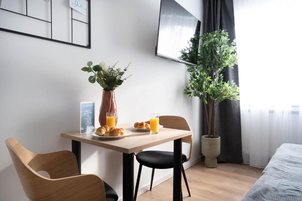 Central Bonn Apartments I home2share 6