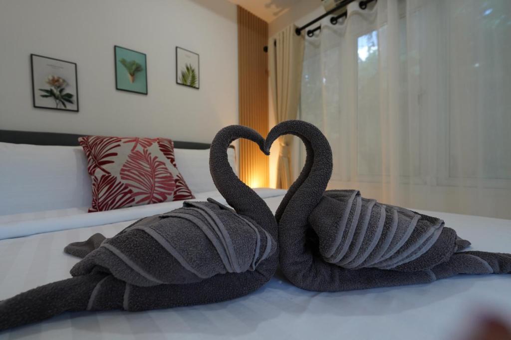 Tropical Oasis Aoyon Beach House 3
